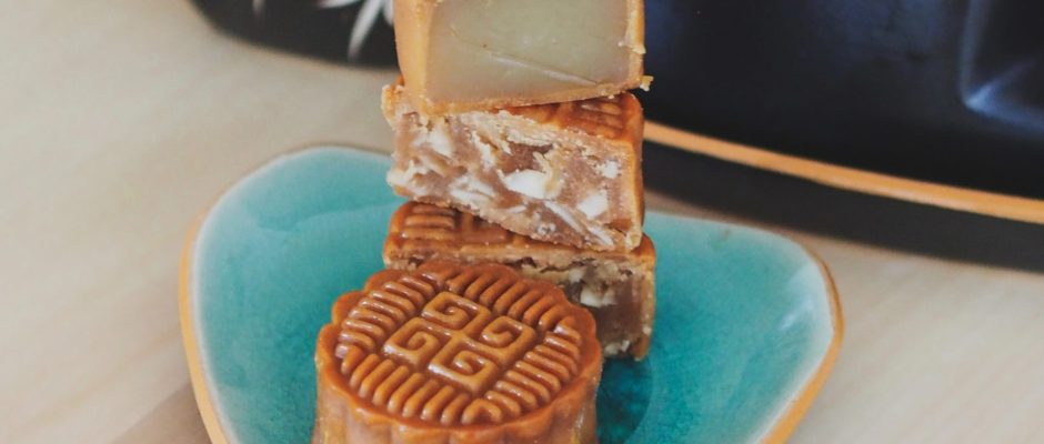 Mooncake: Το «κέικ του φεγγαριού» που τρώνε στην Κίνα το φθινόπωρο