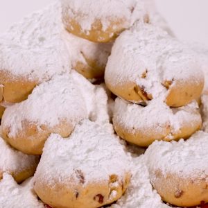 Grandma's Snowball cookies (Kourabiedes)