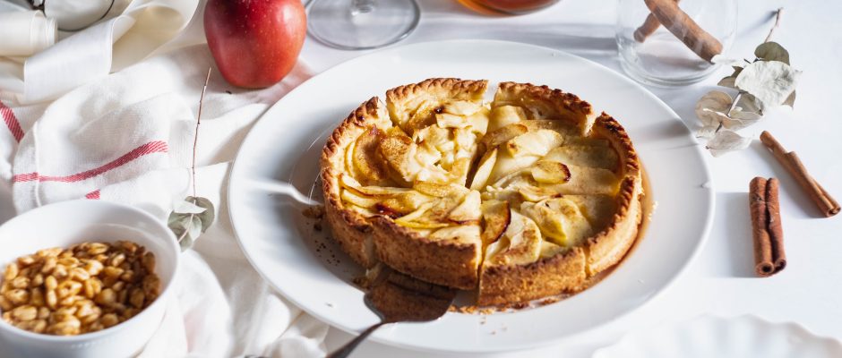 Tarte Normande: Η γαλλική μηλόπιτα που είναι διαφορετική από κάθε άλλη